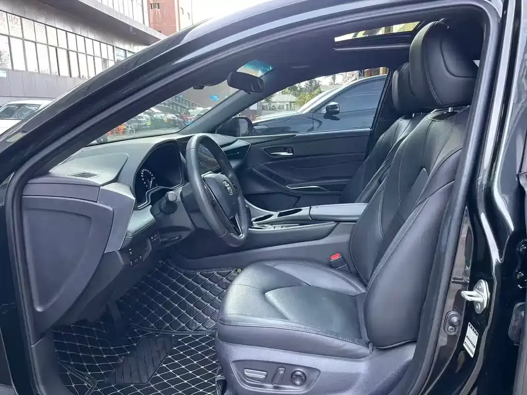 Toyota Avalon 2022 из CN, фото 4