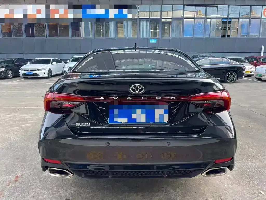Toyota Avalon 2022 из CN, фото 8