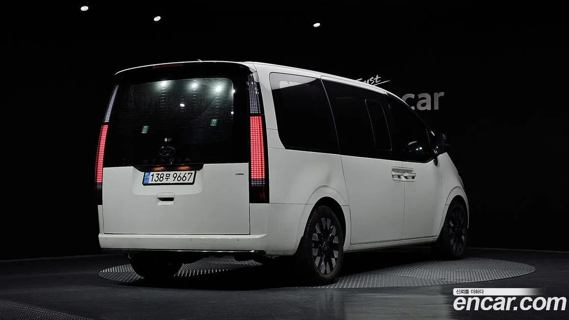 Hyundai Staria 2025 из KR, фото 2