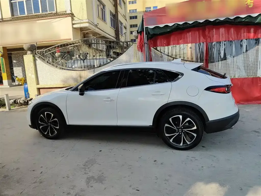 Mazda CX-4 — фото 5