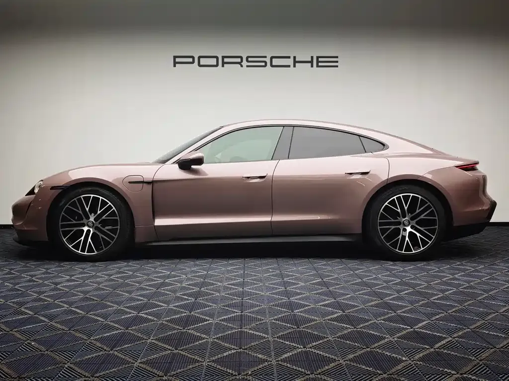Porsche Taycan 2023 из CN, фото 3
