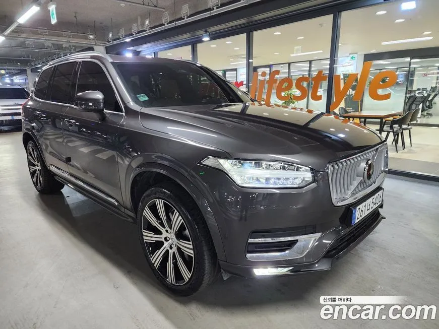 Volvo XC90 2024 из KR, фото 2