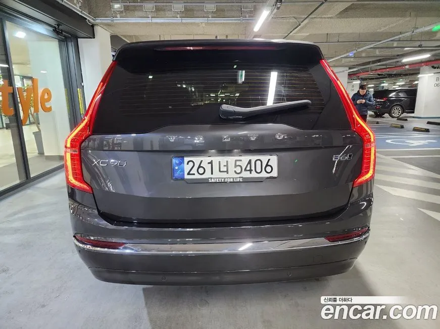 Volvo XC90 2024 из KR, фото 4