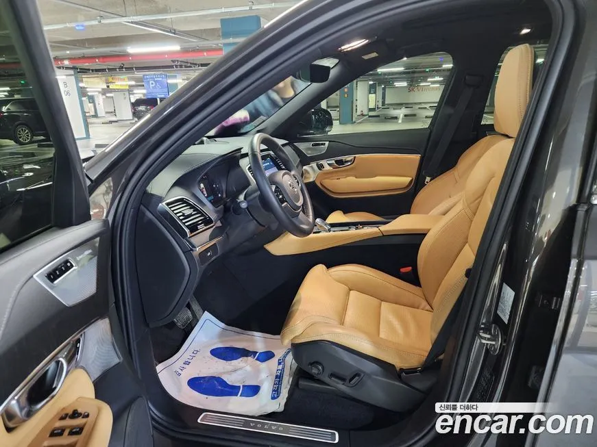 Volvo XC90 2024 из KR, фото 7