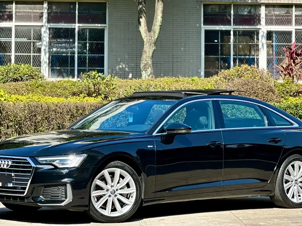 Audi A6L 2021 из CN, фото 1