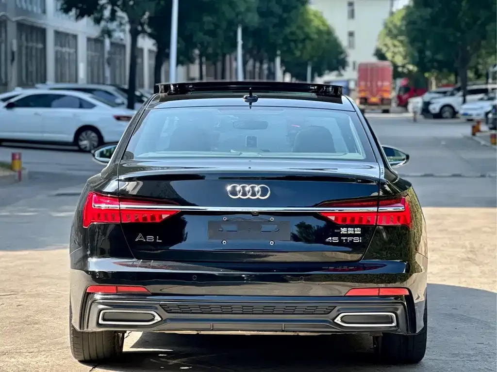 Audi A6L 2021 из CN, фото 5