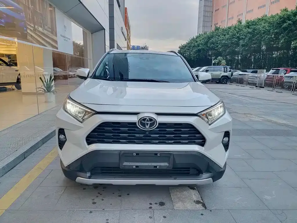 Toyota RAV4 2021 из CN, фото 9