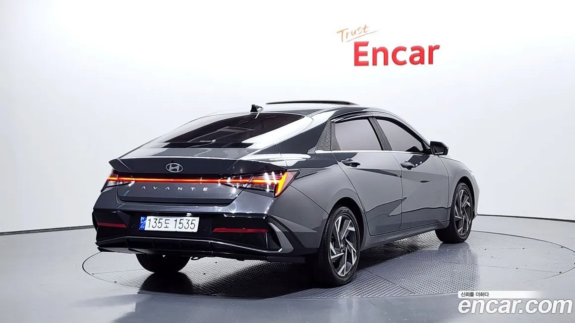 Hyundai AVANTE 2024 из KR, фото 2