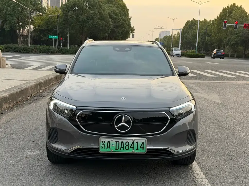 Mercedes-Benz EQA 2023 из CN, фото 2