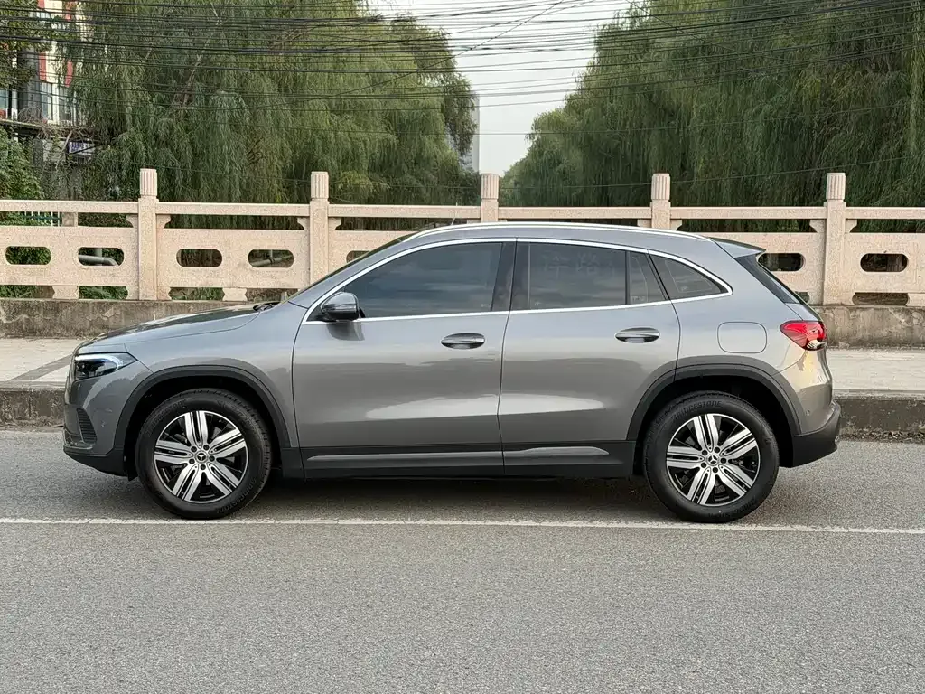 Mercedes-Benz EQA 2023 из CN, фото 3