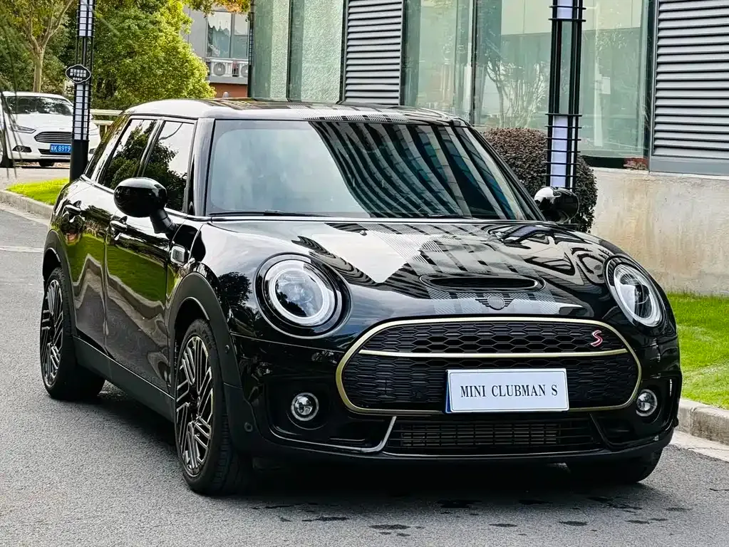 [object Object] Mini Clubman 2024 из CN, фото 3