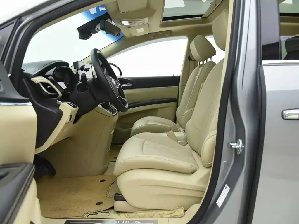 Buick GL8 2022 из CN, фото 6