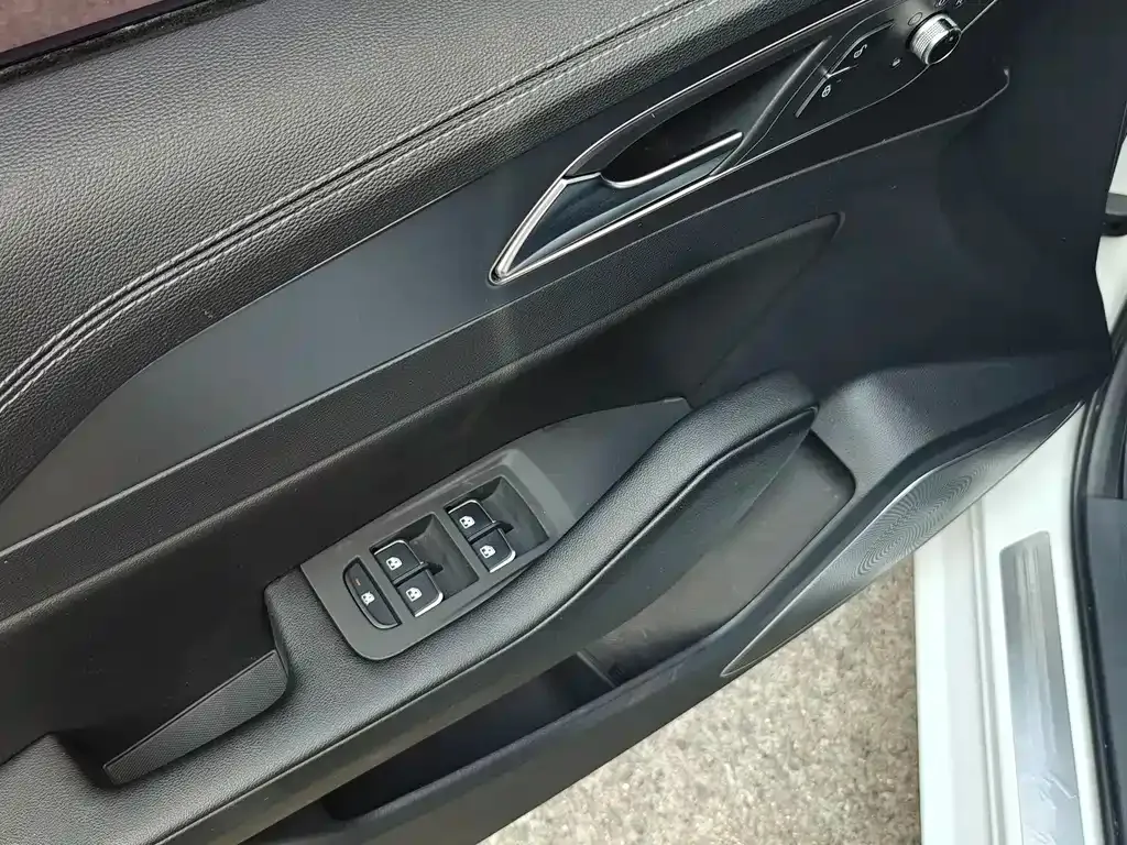 Hongqi H5 2022 из CN, фото 8