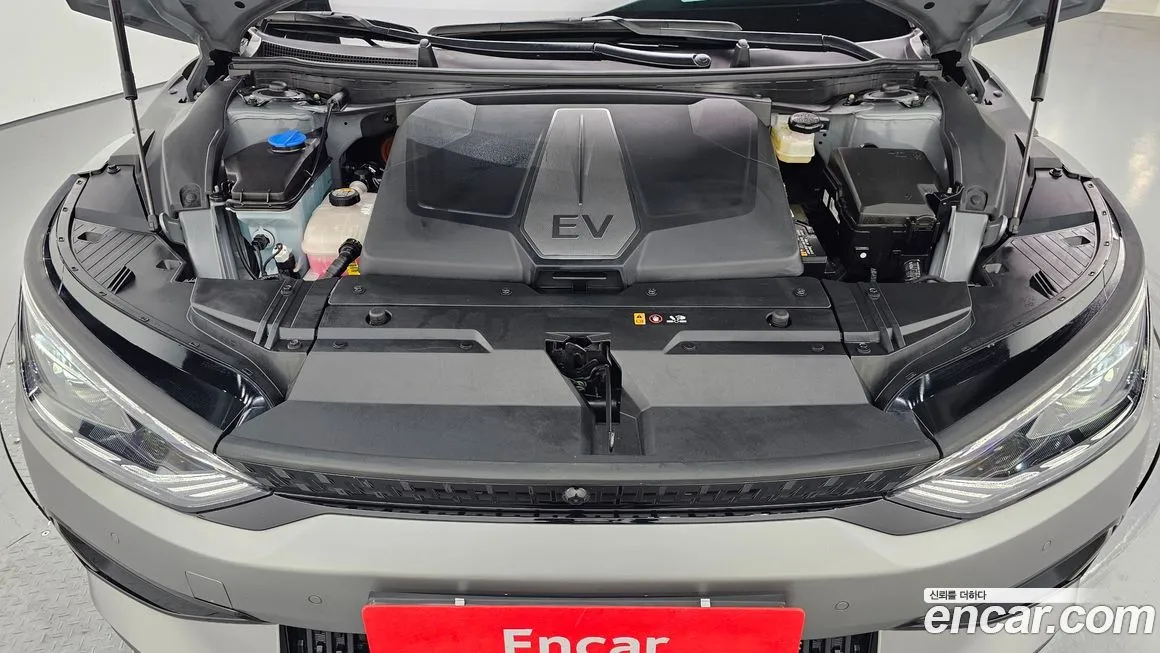 Kia EV6 2023 из KR, фото 6