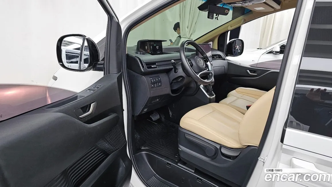 Hyundai Staria — фото 10