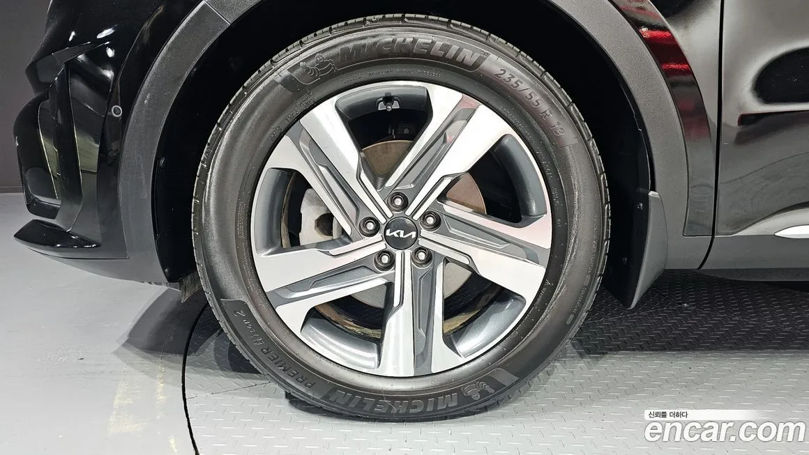 Kia Sorento — фото 5