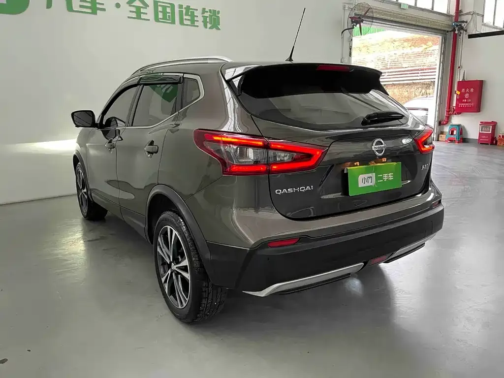 Nissan Qashqai — фото 6