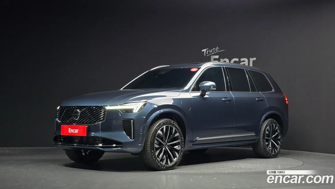 Volvo XC90 2025 из KR, фото 1