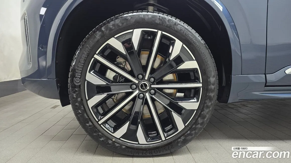 Volvo XC90 2025 из KR, фото 5