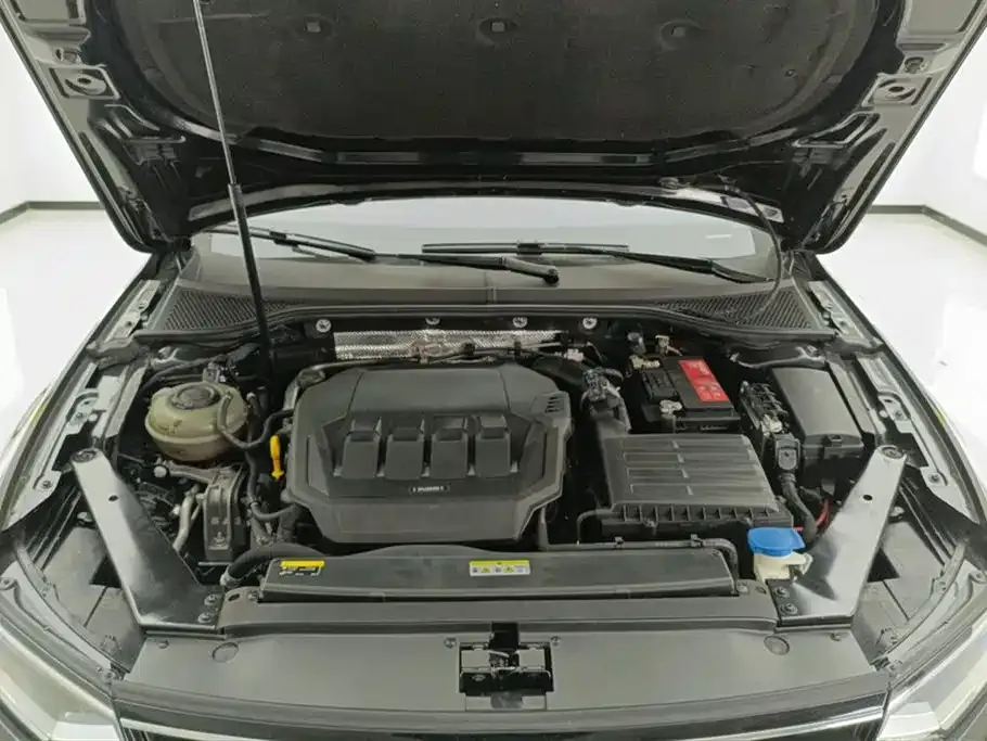 Volkswagen Magotan 2021 из CN, фото 10