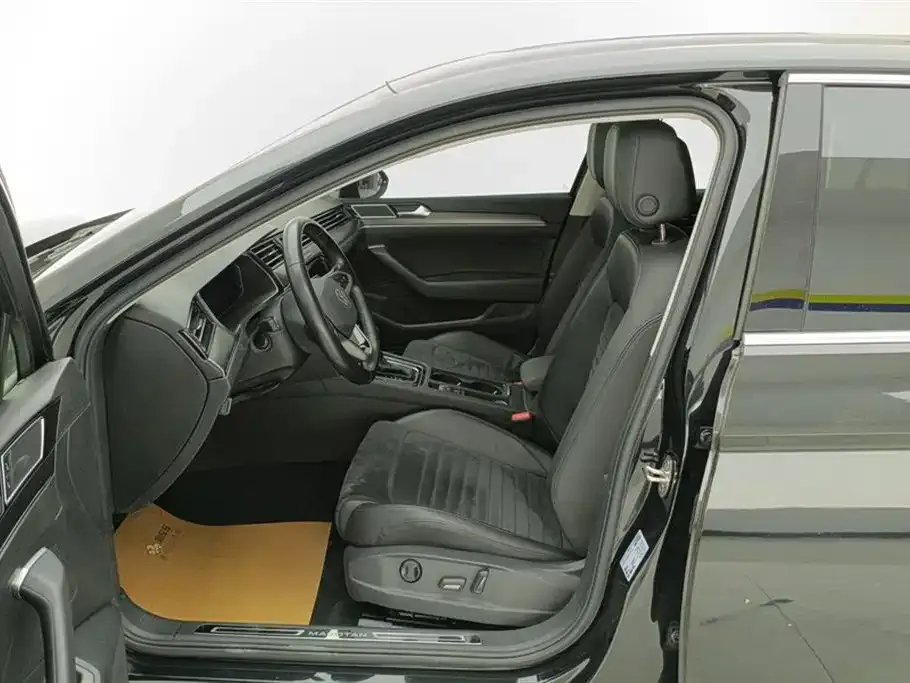 Volkswagen Magotan 2021 из CN, фото 9