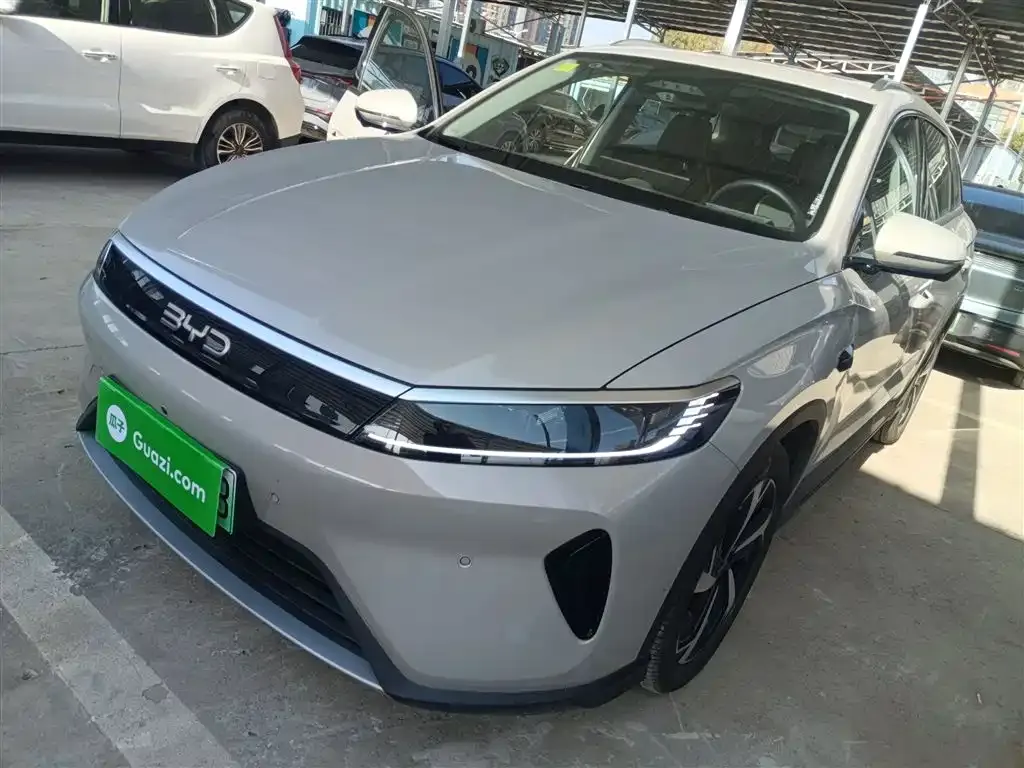 BYD Seal 05 DM-i 2025 из CN, фото 1