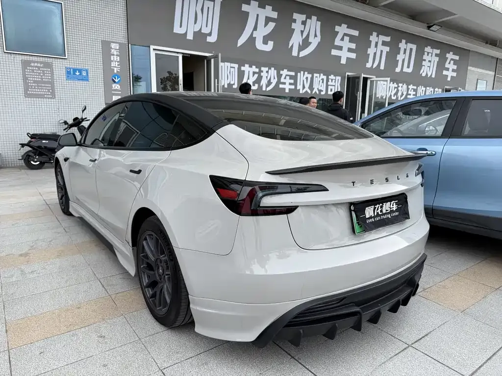 Tesla Model 3 2025 из CN, фото 4