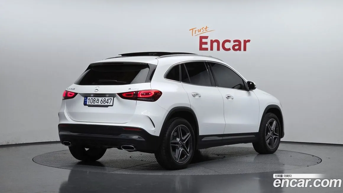 Mercedes-Benz GLA-Class — фото 2