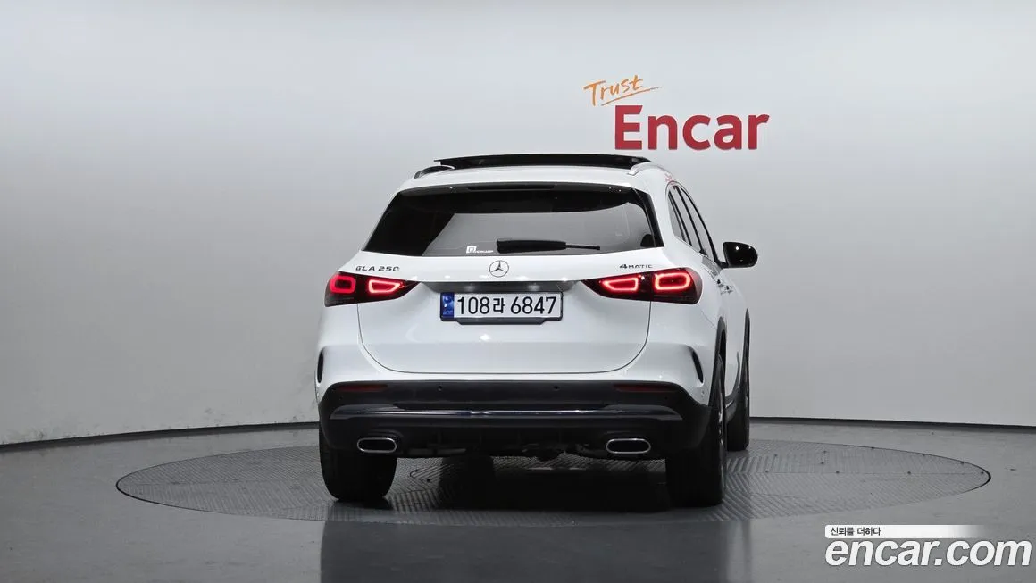Mercedes-Benz GLA-Class — фото 4