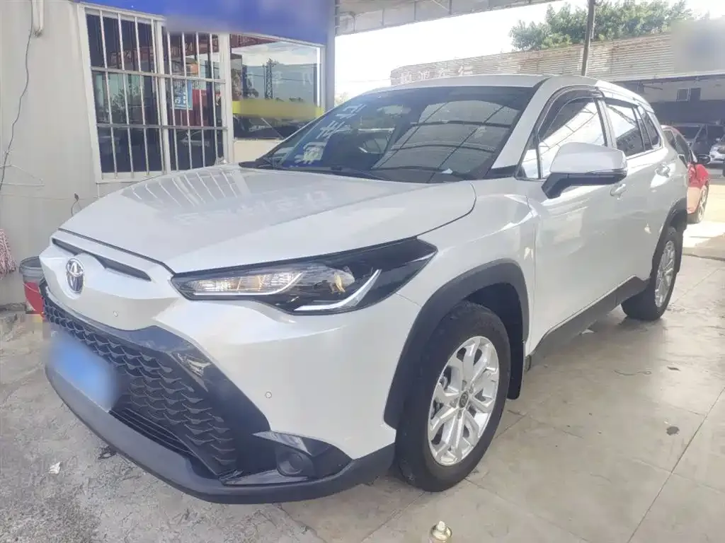 Toyota Frontlander 2023 из CN, фото 2