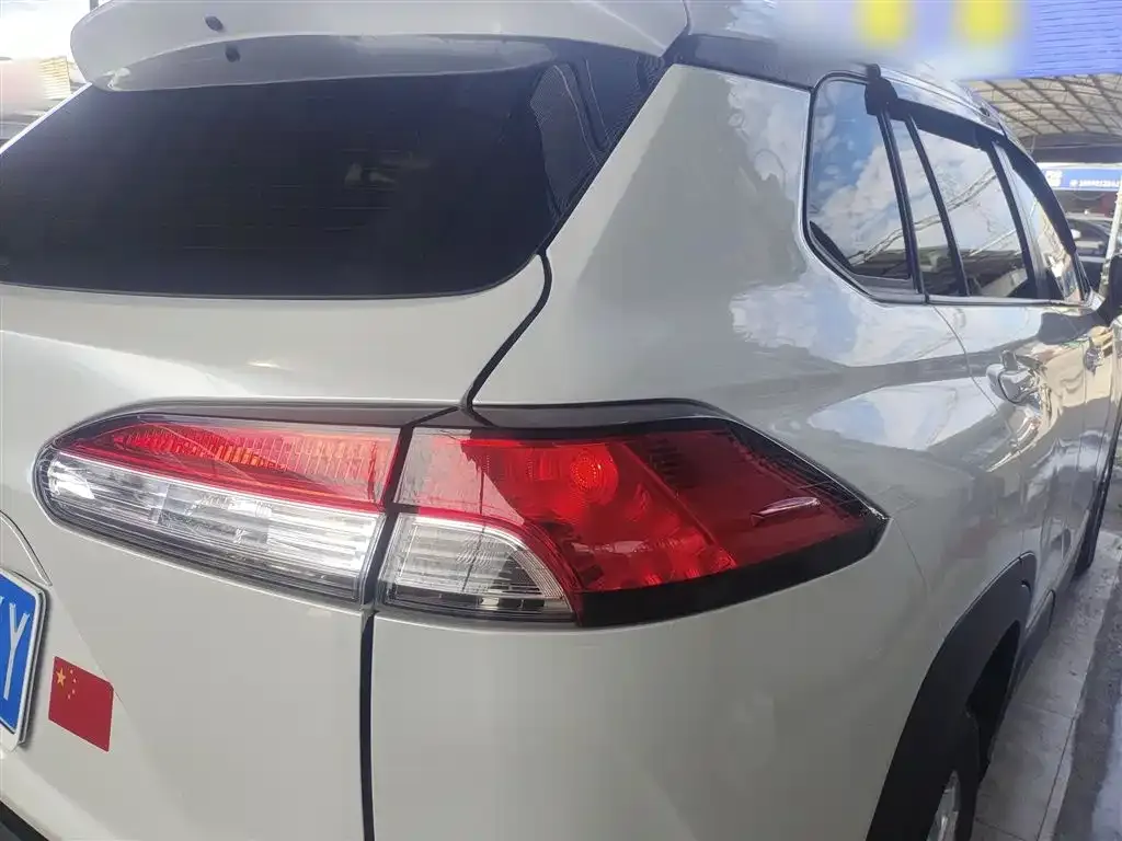 Toyota Frontlander 2023 из CN, фото 8