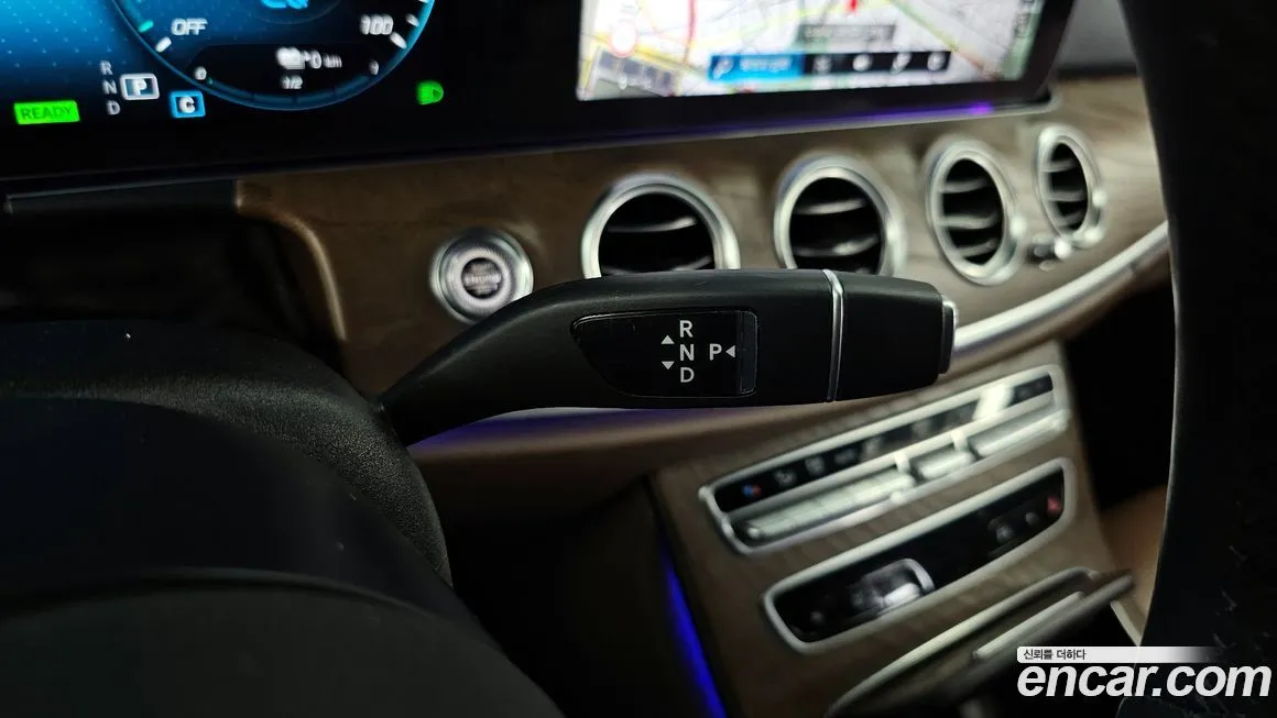 Mercedes-Benz E-Class 2021 из KR, фото 9