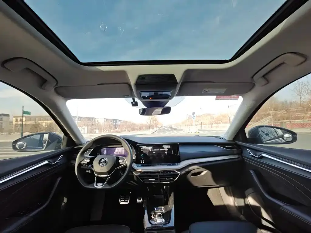 Skoda Octavia 2021 из CN, фото 6