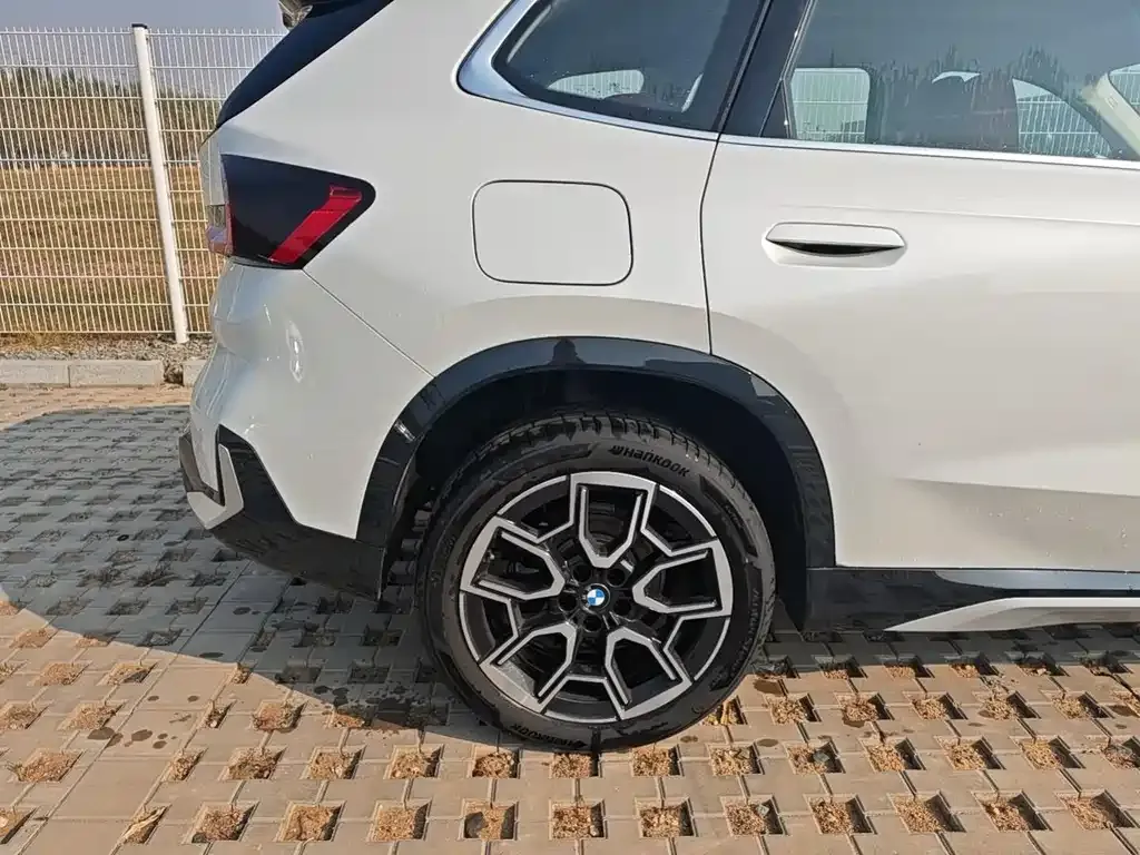 BMW X1 2025 из CN, фото 8
