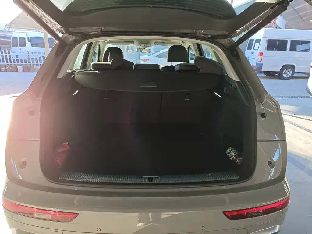 Audi Q5L 2025 из CN, фото 9