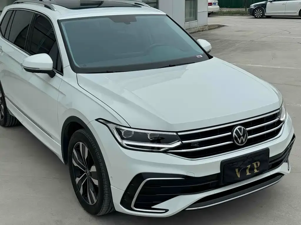 Volkswagen Tiguan L 2025 из CN, фото 2