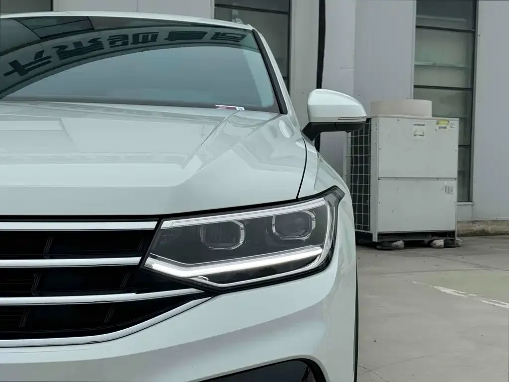 Volkswagen Tiguan L 2025 из CN, фото 3