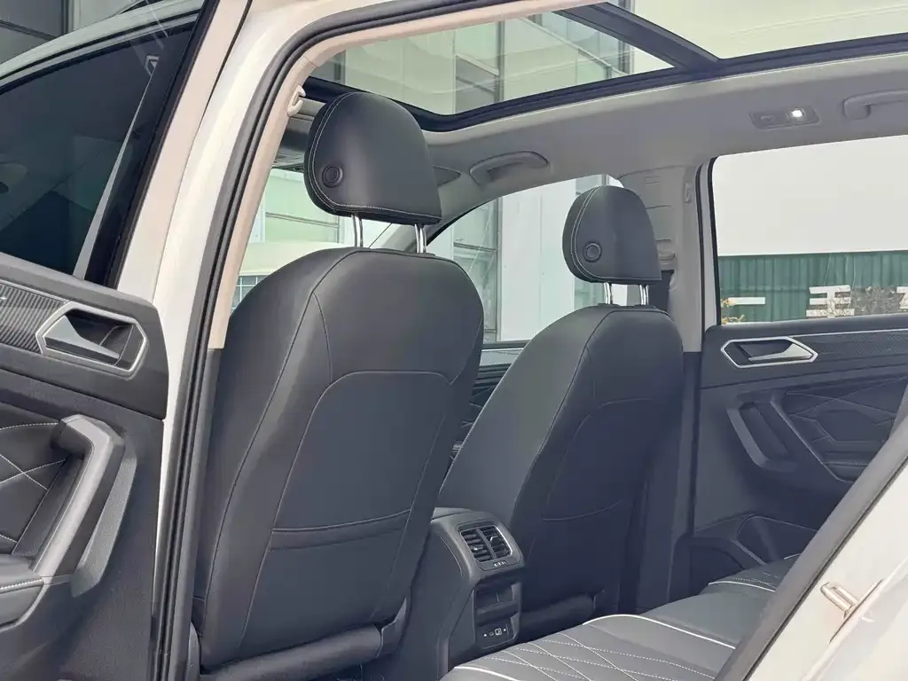 Volkswagen Tiguan L 2025 из CN, фото 6