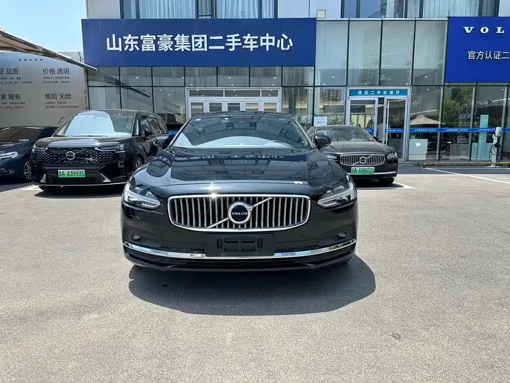 Volvo S90 2023 из CN, фото 2
