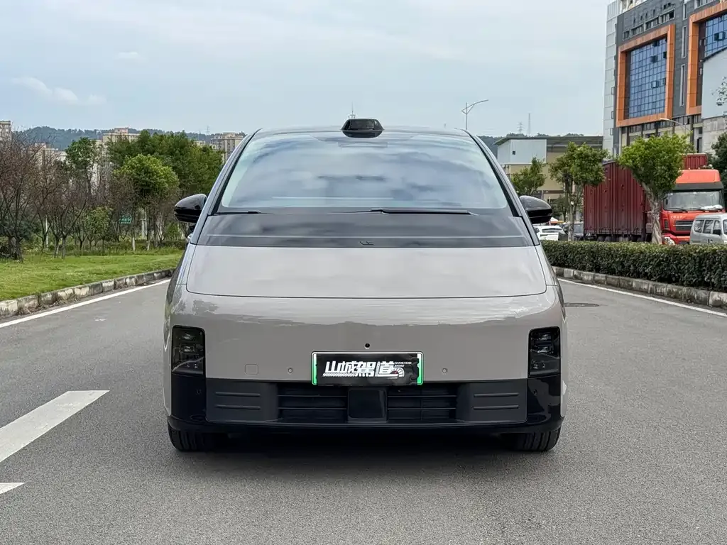 Li Auto MEGA 2025 из CN, фото 2