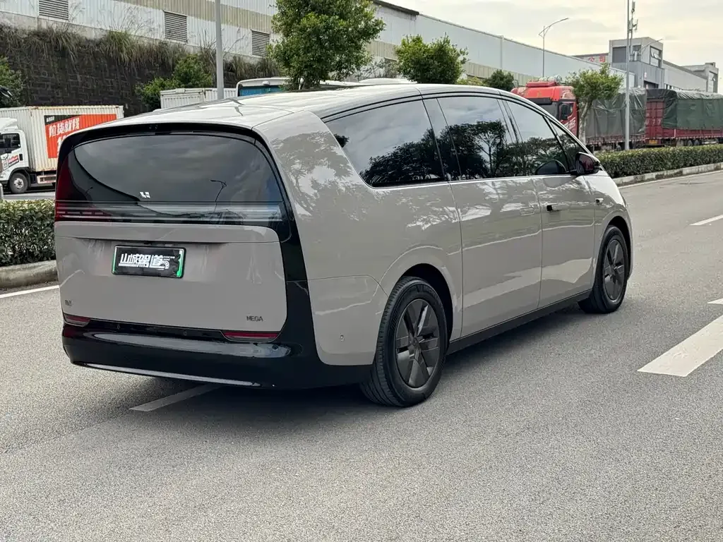 Li Auto MEGA 2025 из CN, фото 5