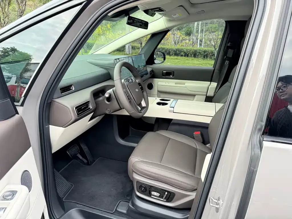 Li Auto MEGA 2025 из CN, фото 7