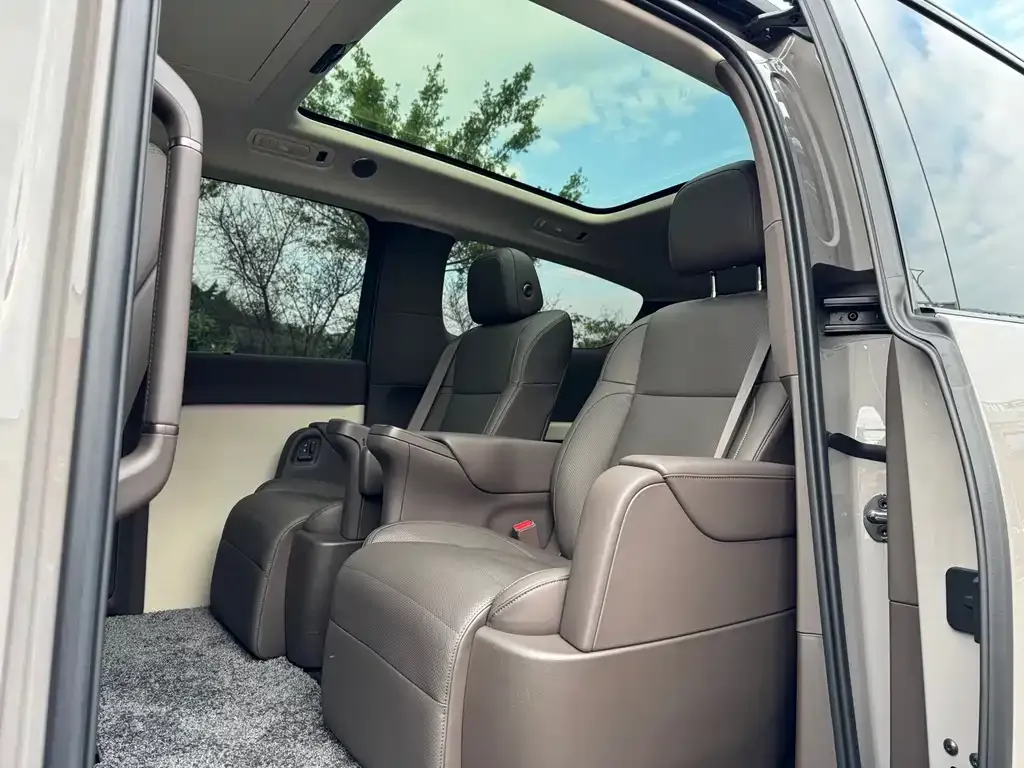 Li Auto MEGA 2025 из CN, фото 8