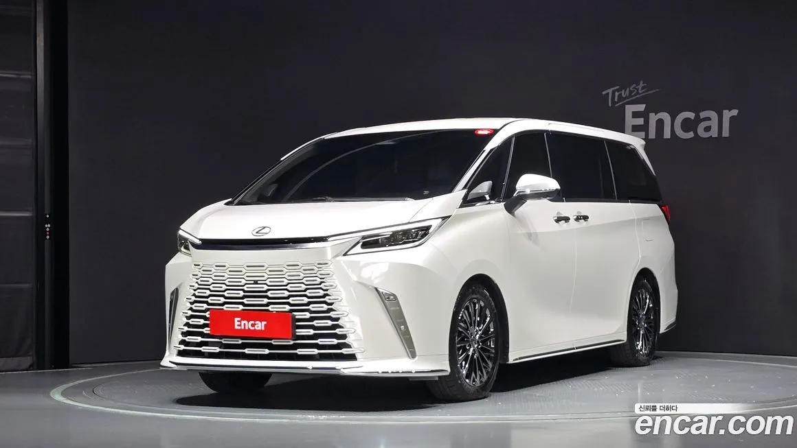 Lexus LM 2025 из KR, фото 1