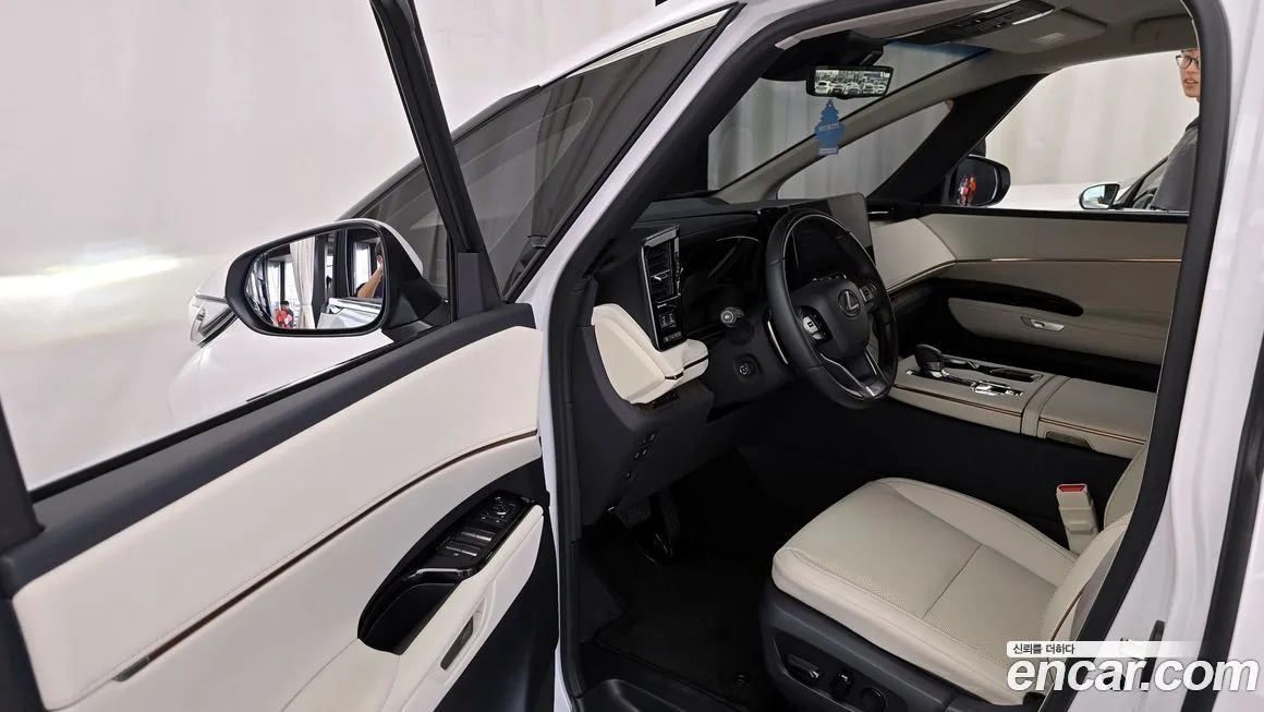 Lexus LM 2025 из KR, фото 10