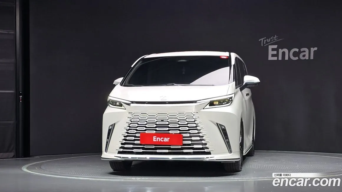 Lexus LM 2025 из KR, фото 3