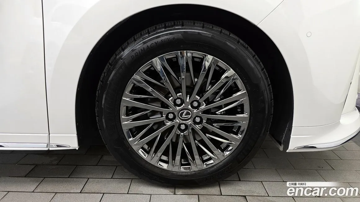 Lexus LM 2025 из KR, фото 5