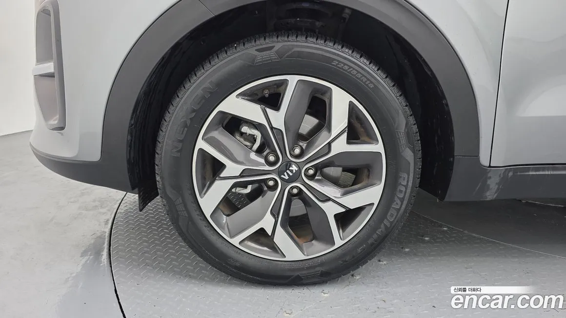 Kia Sportage — фото 5