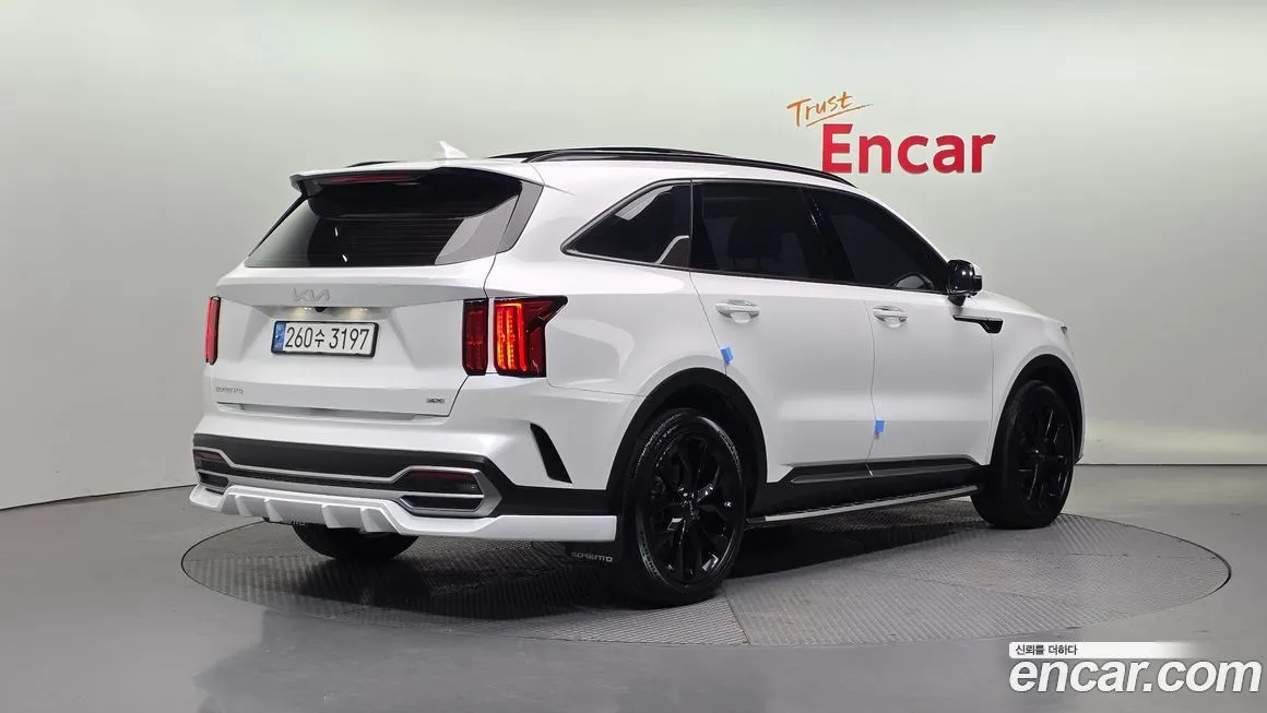 Kia Sorento 2023 из KR, фото 2