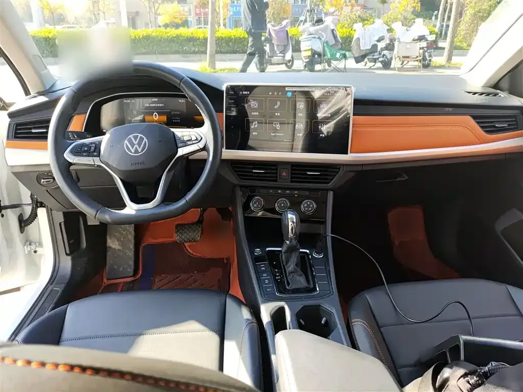Volkswagen Bora 2025 из CN, фото 10